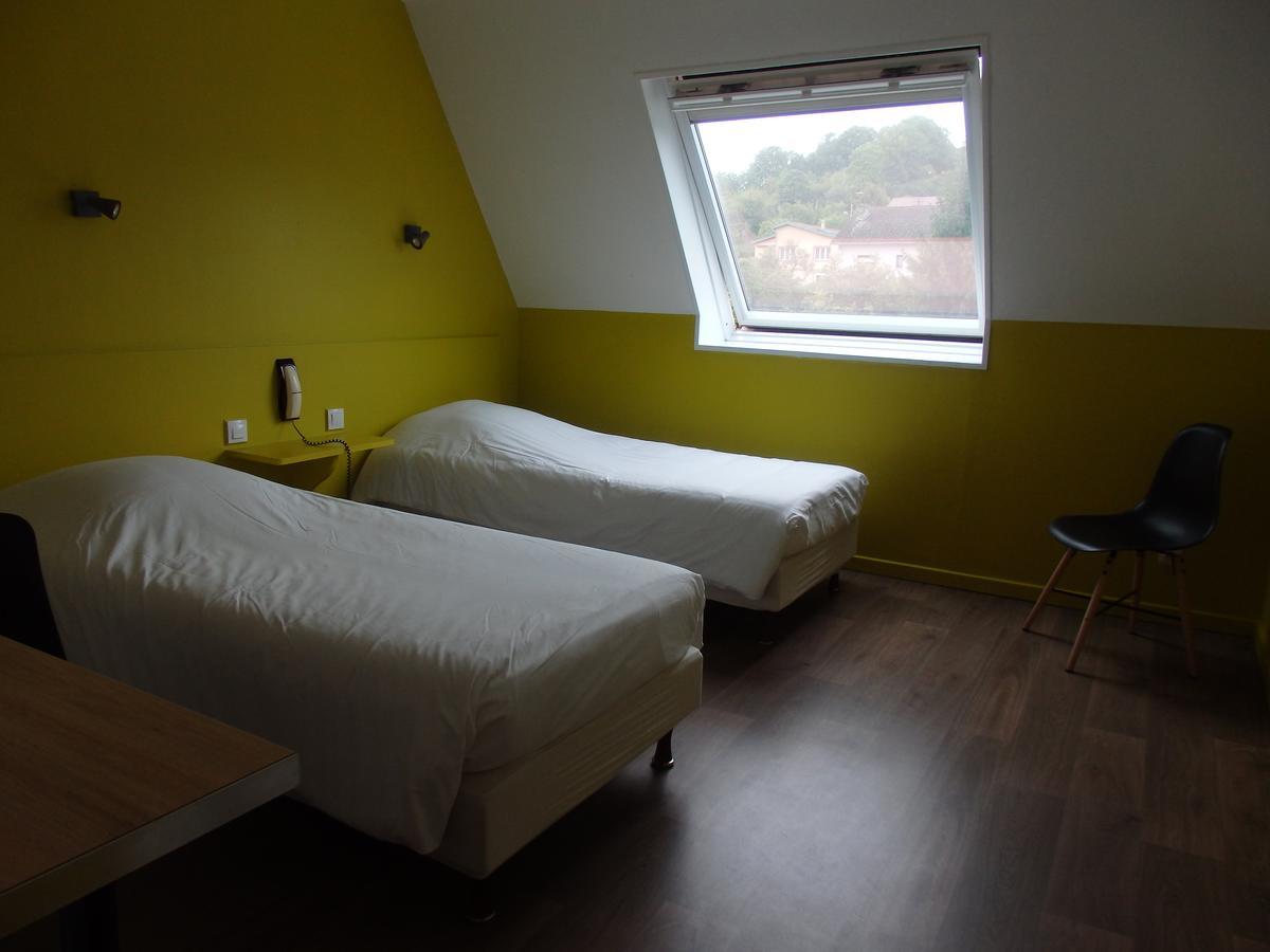 Hotel Castel Neuves-Maisons ภายนอก รูปภาพ