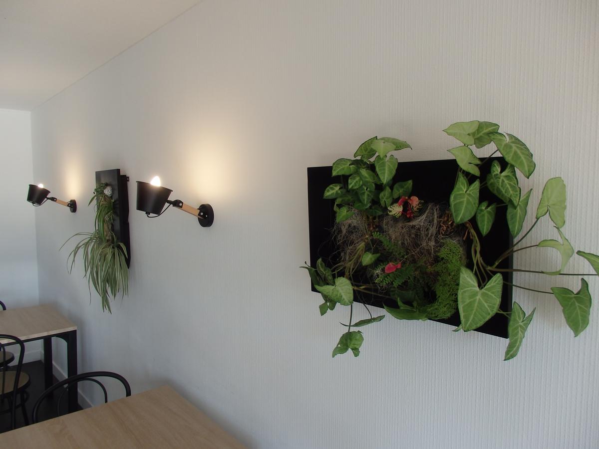 Hotel Castel Neuves-Maisons ภายนอก รูปภาพ